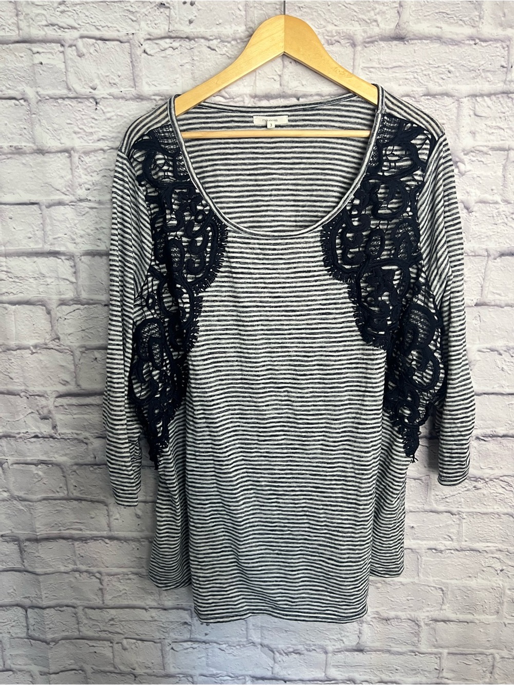 Maurices Plus Size 3 Blue & White Striped Lace Accent 3/4 Sleeve Top